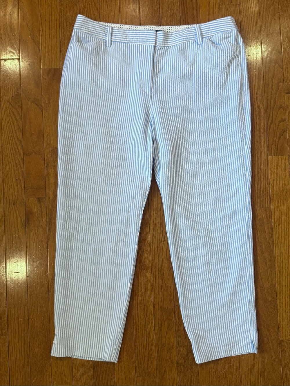 Talbots Women’s 14 Seersucker The Perfect Crop Pants Trousers Cropped Striped - Picture 2 of 9